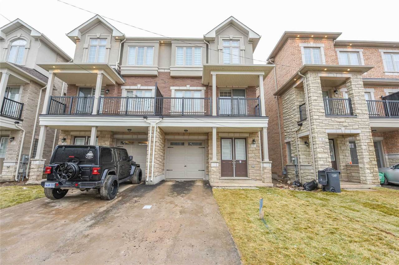 13 Hashmi Pl - Photo 1