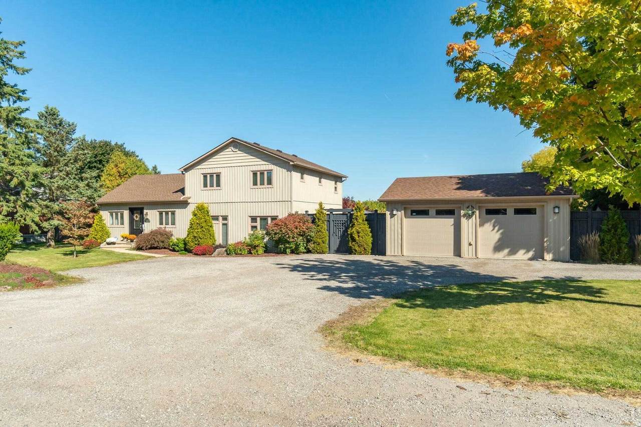 8443 Guelph Line - Photo 1