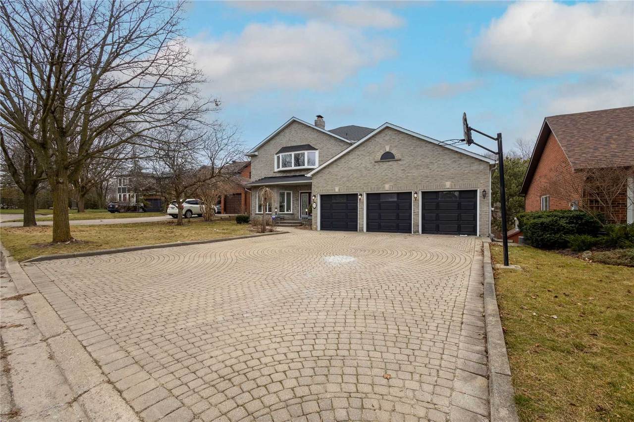 23 Brookbank Crt - Photo 1
