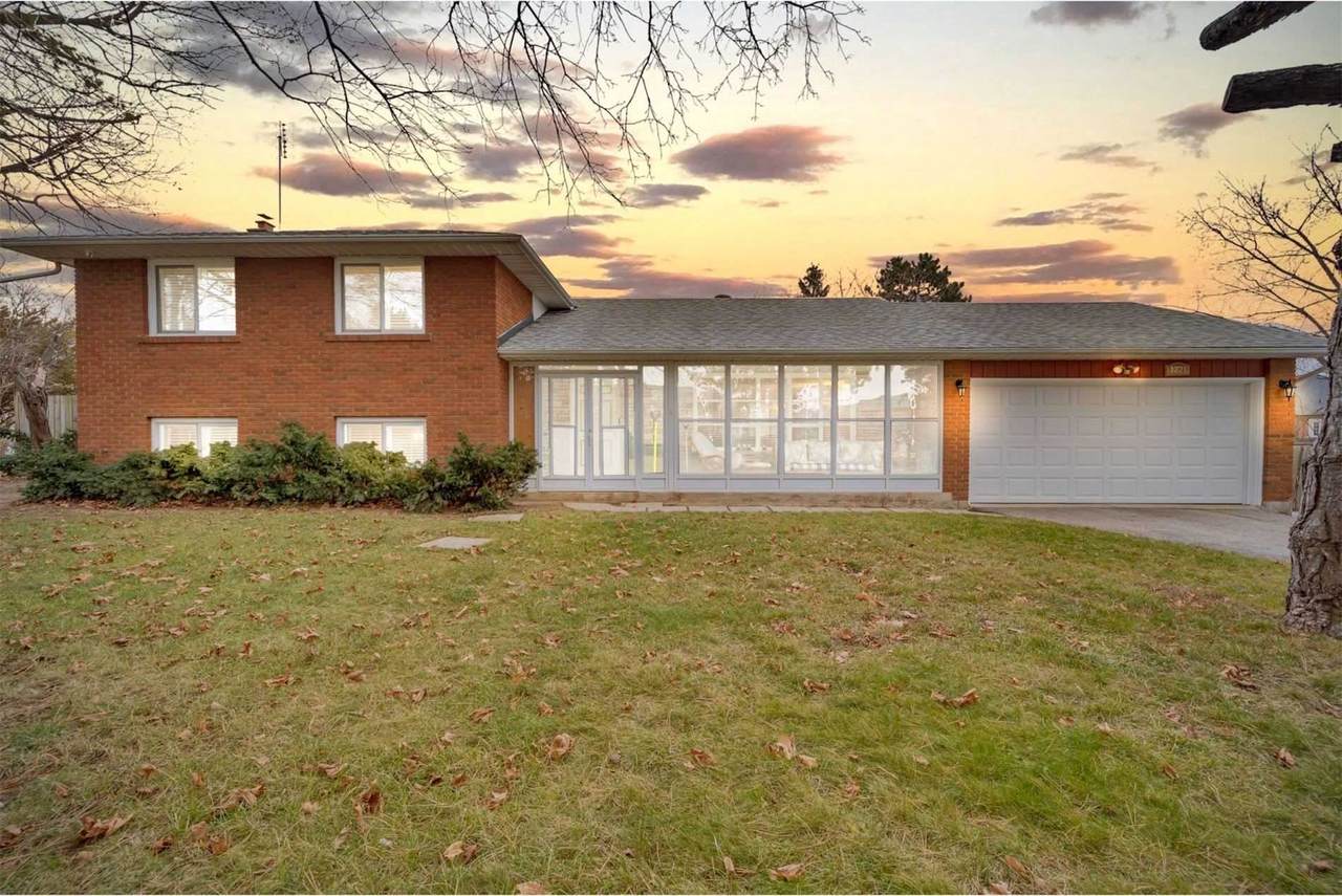 1221 Queen St - Photo 1