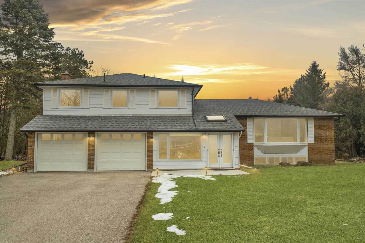 1676 Vaughan Dr - Photo 1
