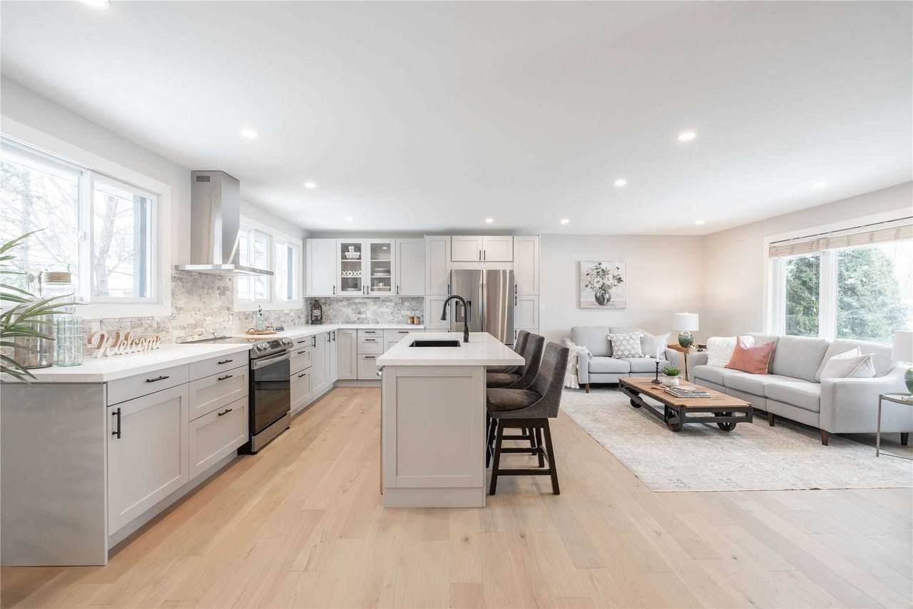 4 Joycelyn Cres - Photo 1