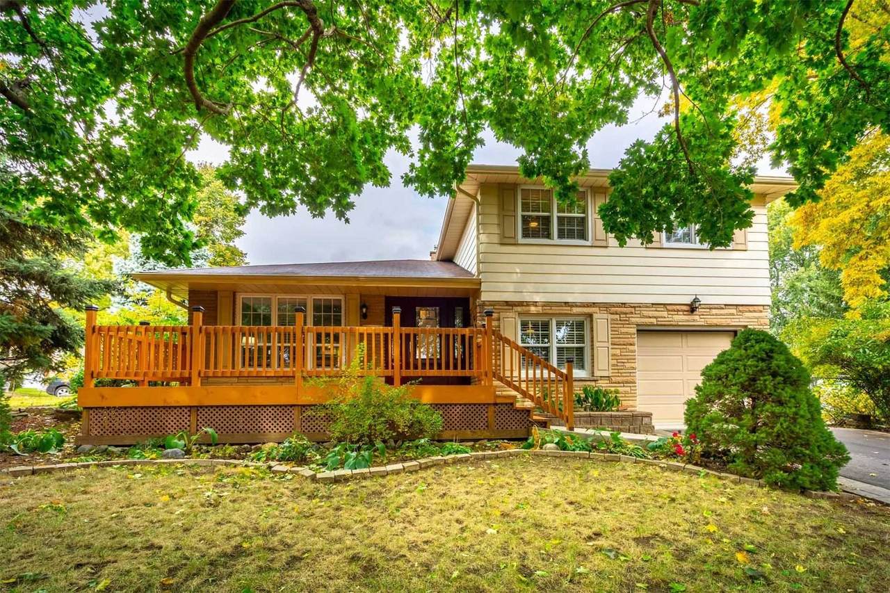 2380 Hereford Cres - Photo 1