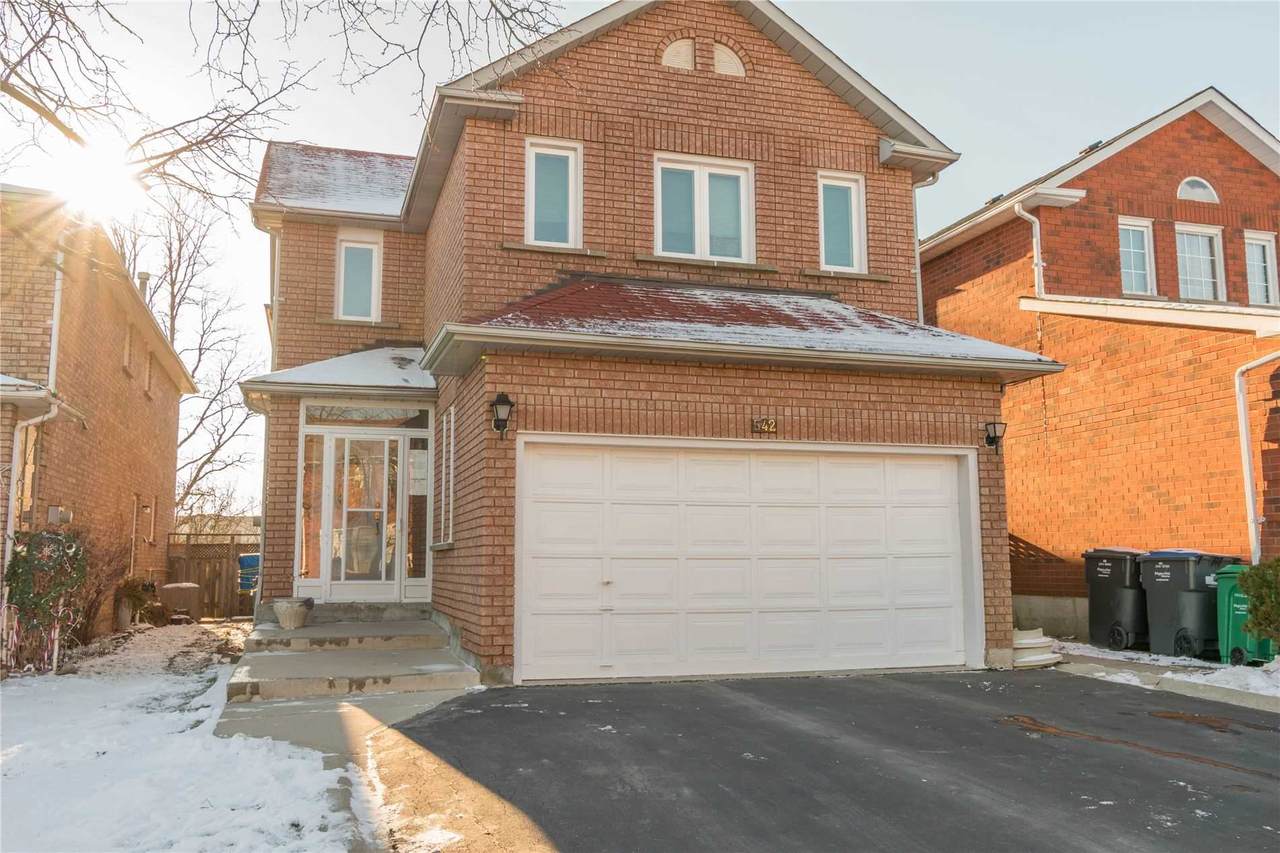 542 Shipka Crt - Photo 1