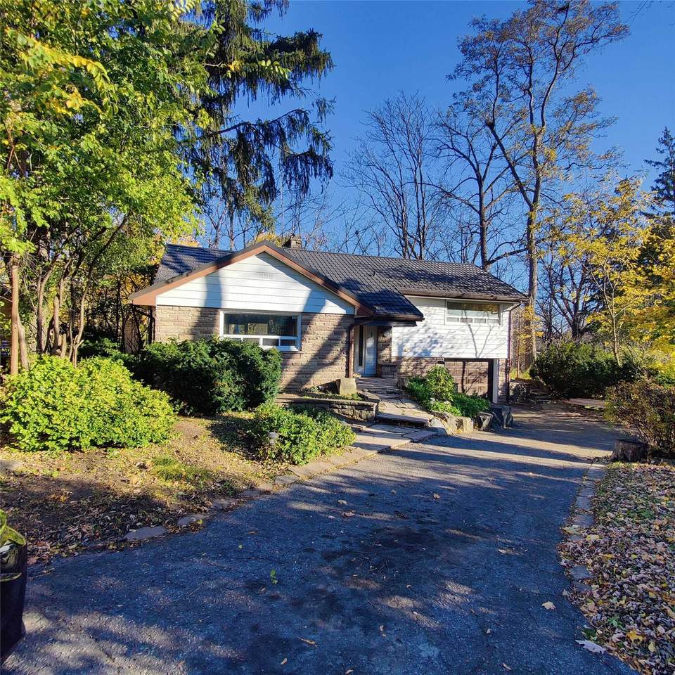 1 Etobicoke Dr - Photo 1