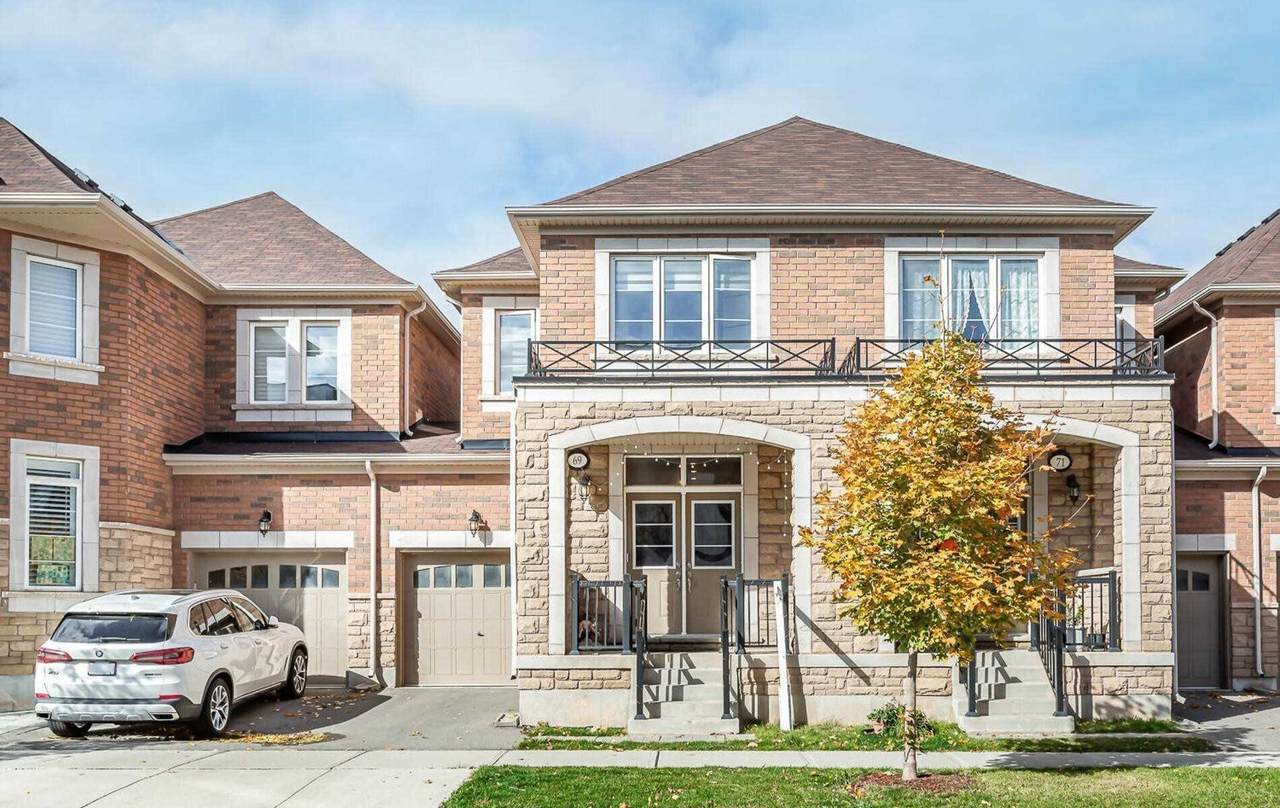 69 Huguenot Rd - Photo 1