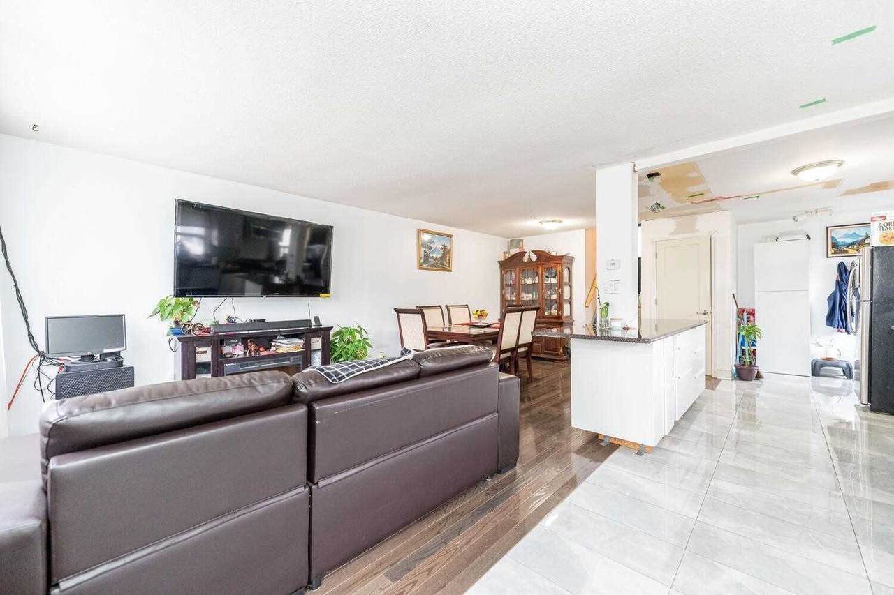 63 Newstead Cres - Photo 1