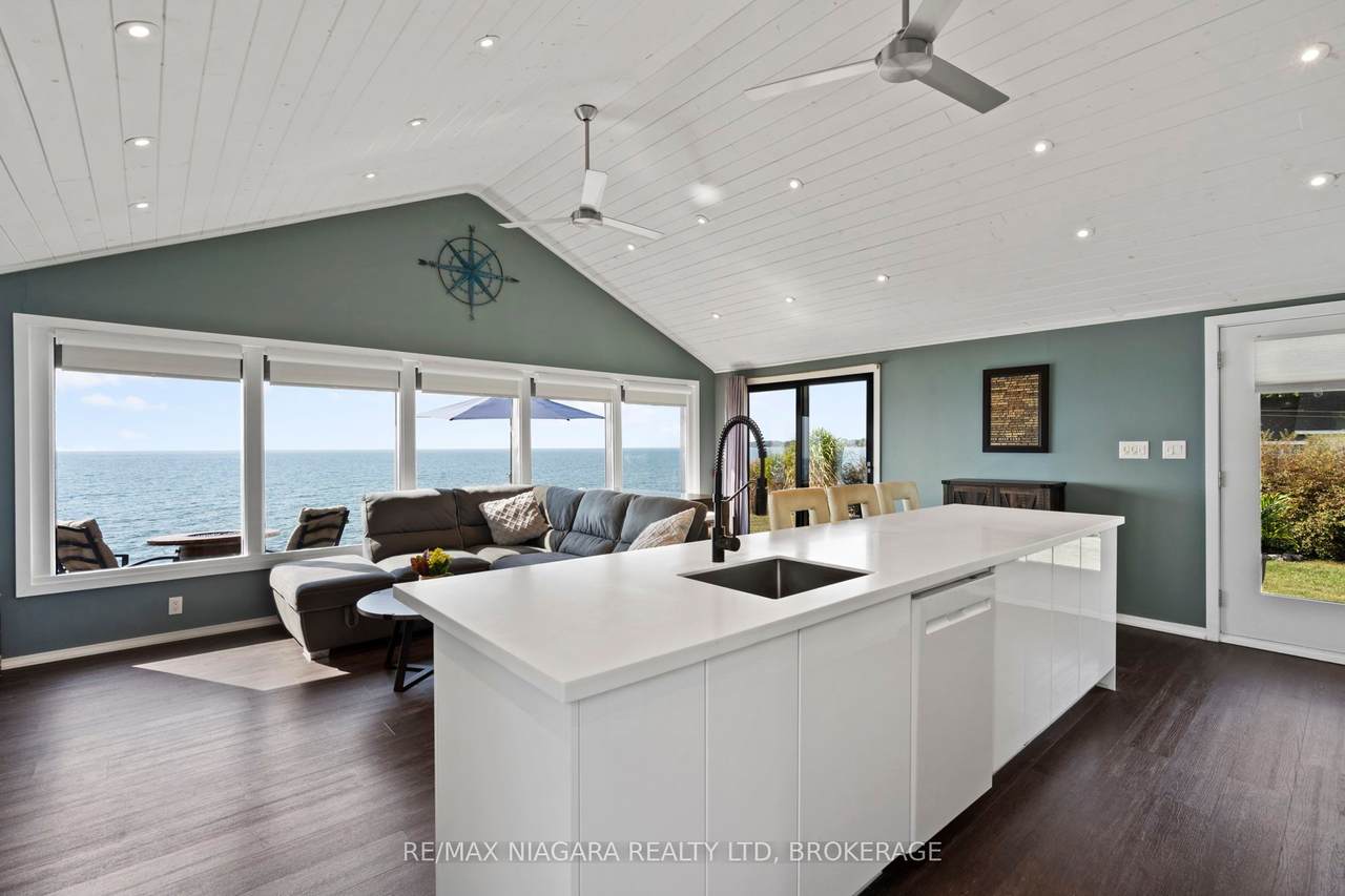 10959 Lakeshore Road - Photo 1