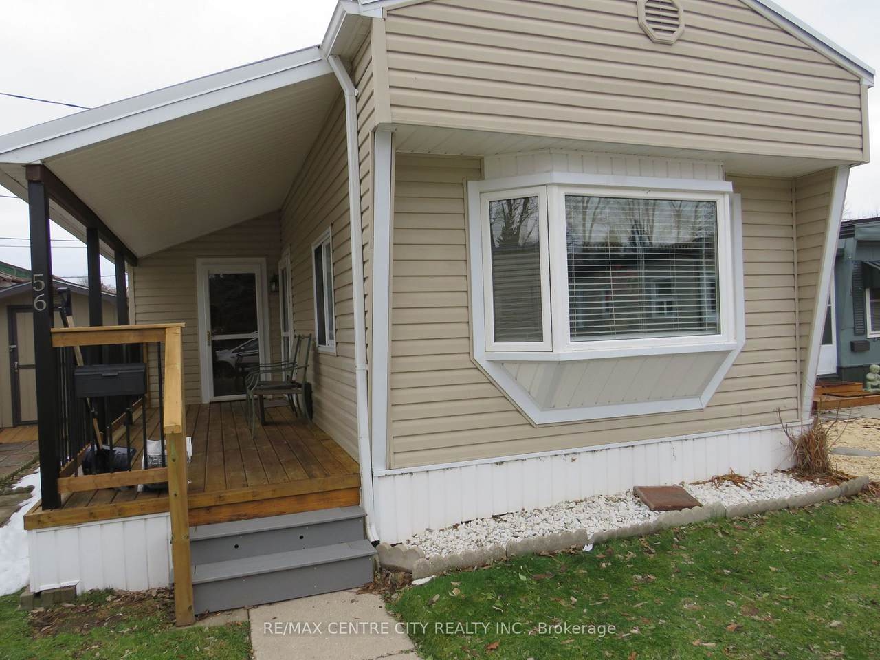 198 Springbank Drive - Photo 1