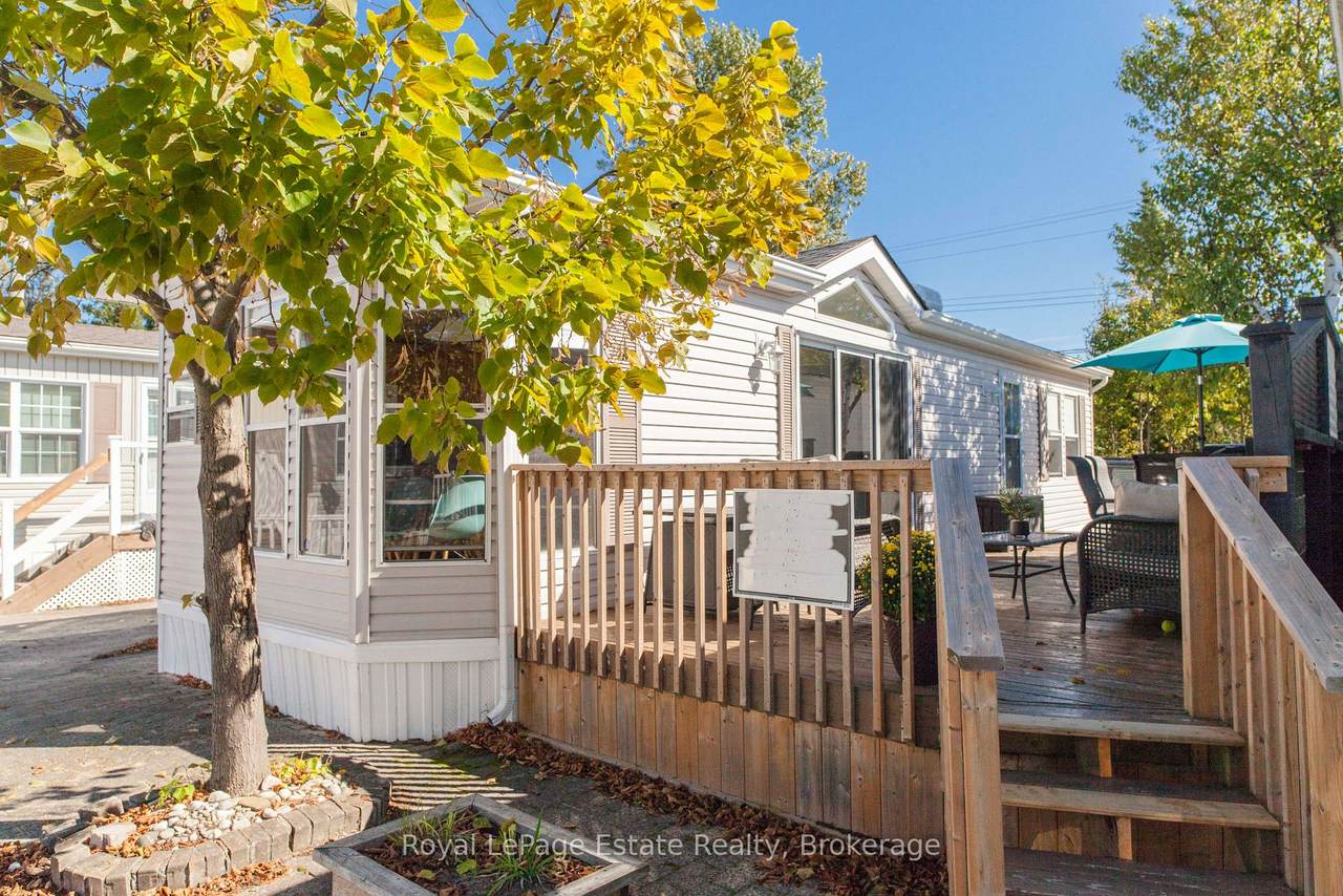 25 7th Avenue - Photo 1