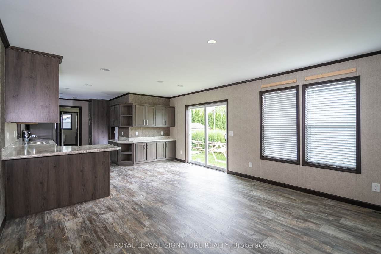 126 Regency Drive - Photo 1