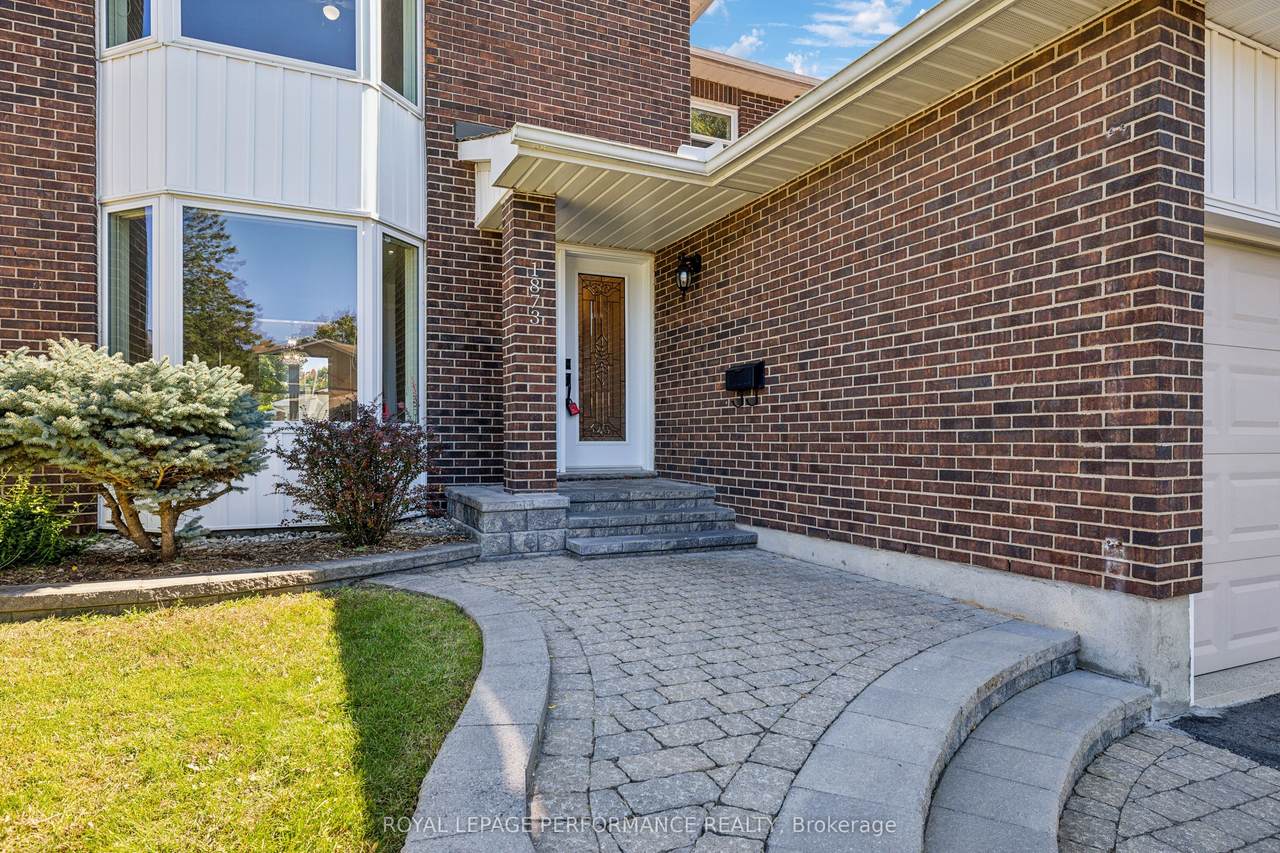 https://bt-photos.global.ssl.fastly.net/toronto/1280_boomver_1_X12019072-1.jpg