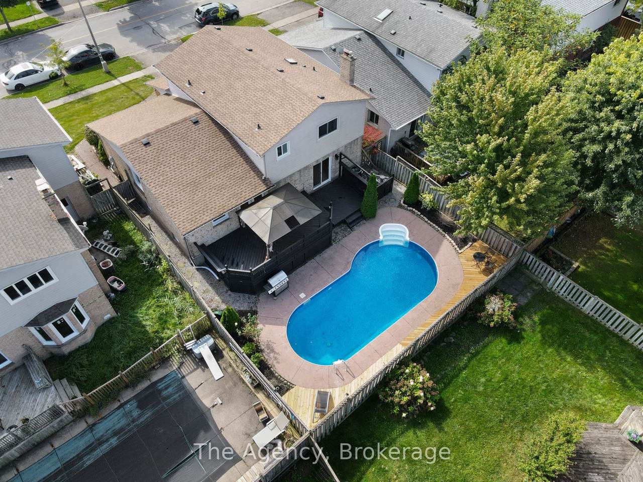 https://bt-photos.global.ssl.fastly.net/toronto/1280_boomver_1_X12024672-1.jpg