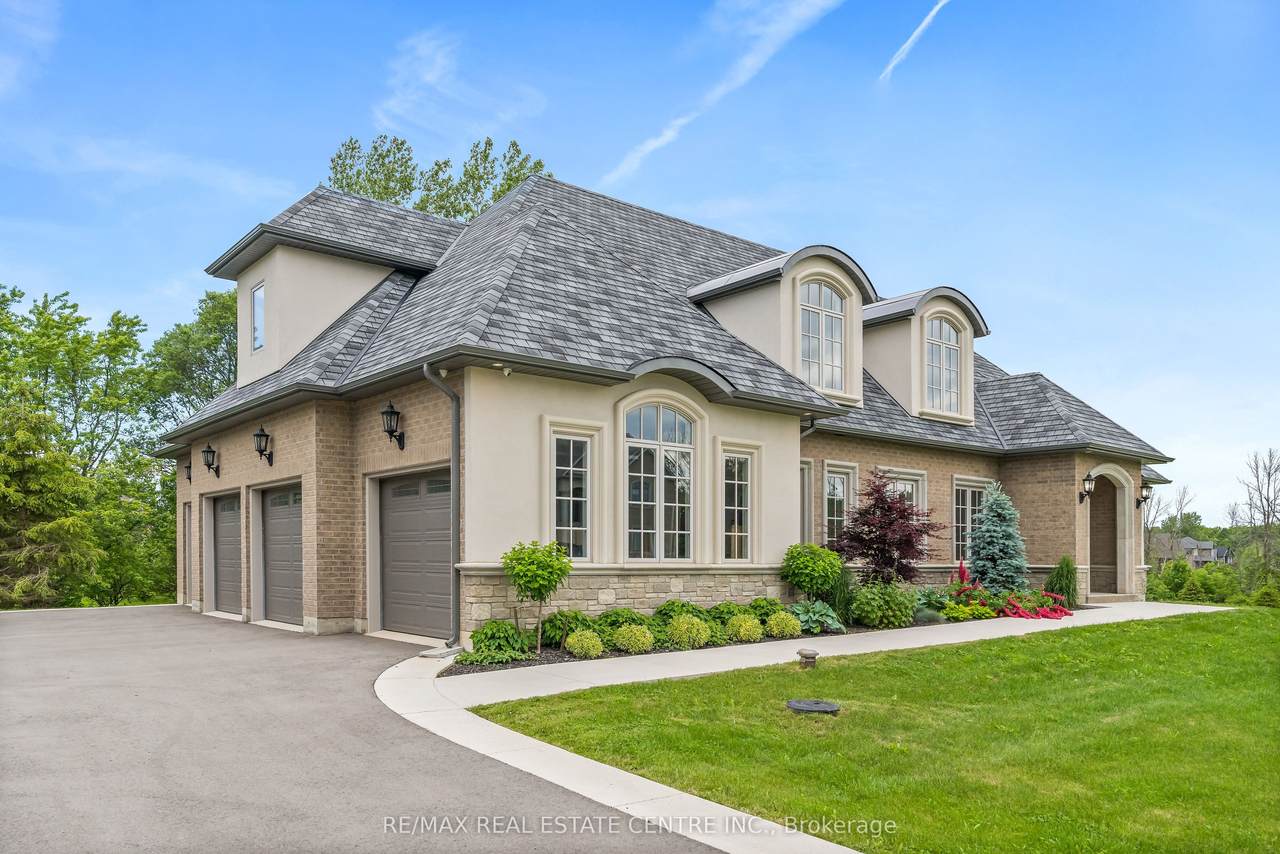 https://bt-photos.global.ssl.fastly.net/toronto/1280_boomver_1_X12028589-1.jpg
