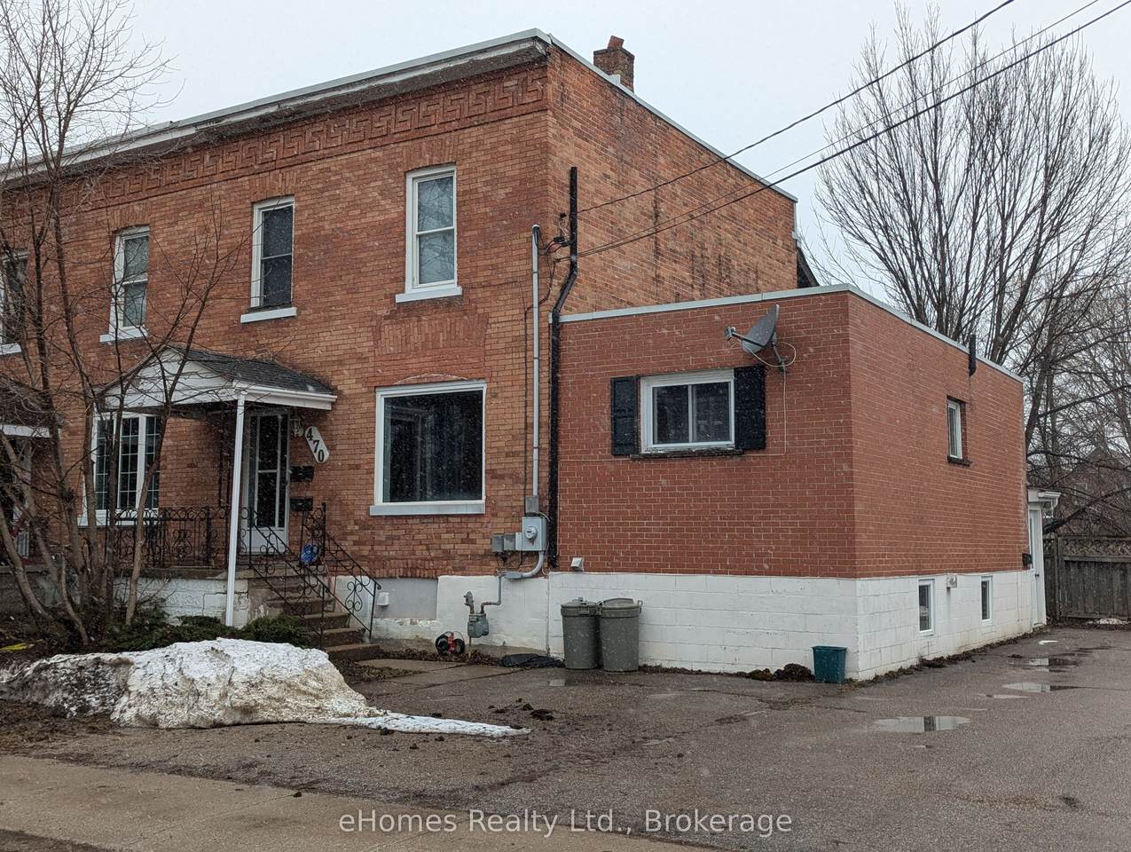 470 13th Street - Photo 1