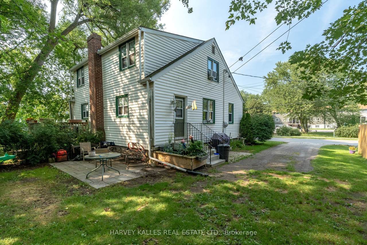 31- 33 Washburn Street - Photo 1