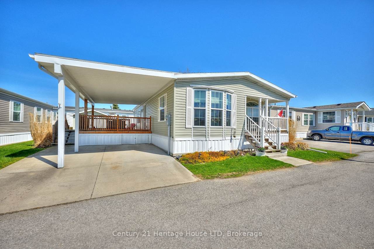 3033 Townline Road - Photo 1