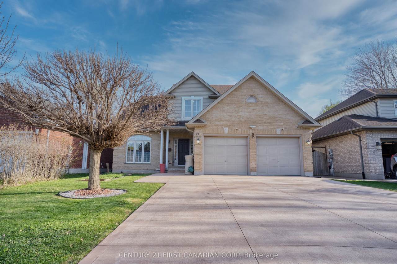 97 Mctaggart Court - Photo 1