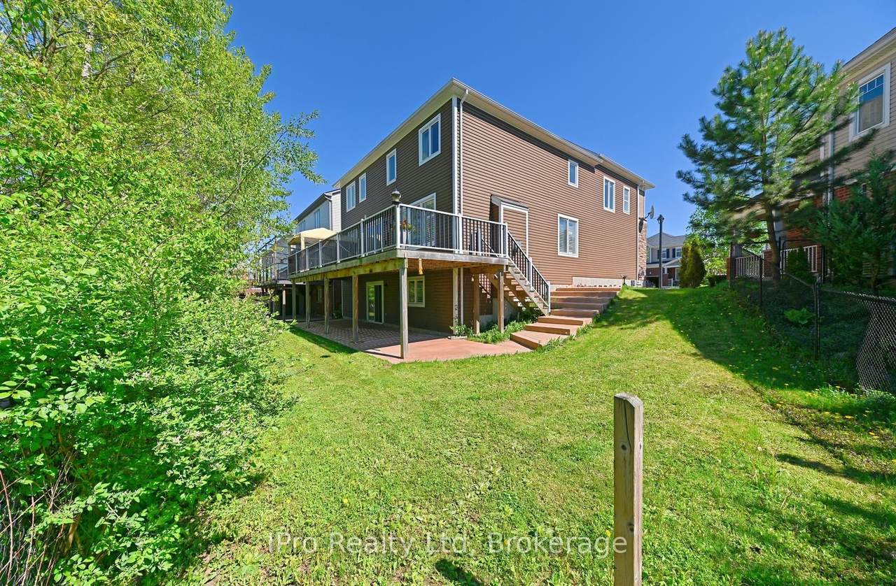 292 Falling Green Crescent - Photo 1