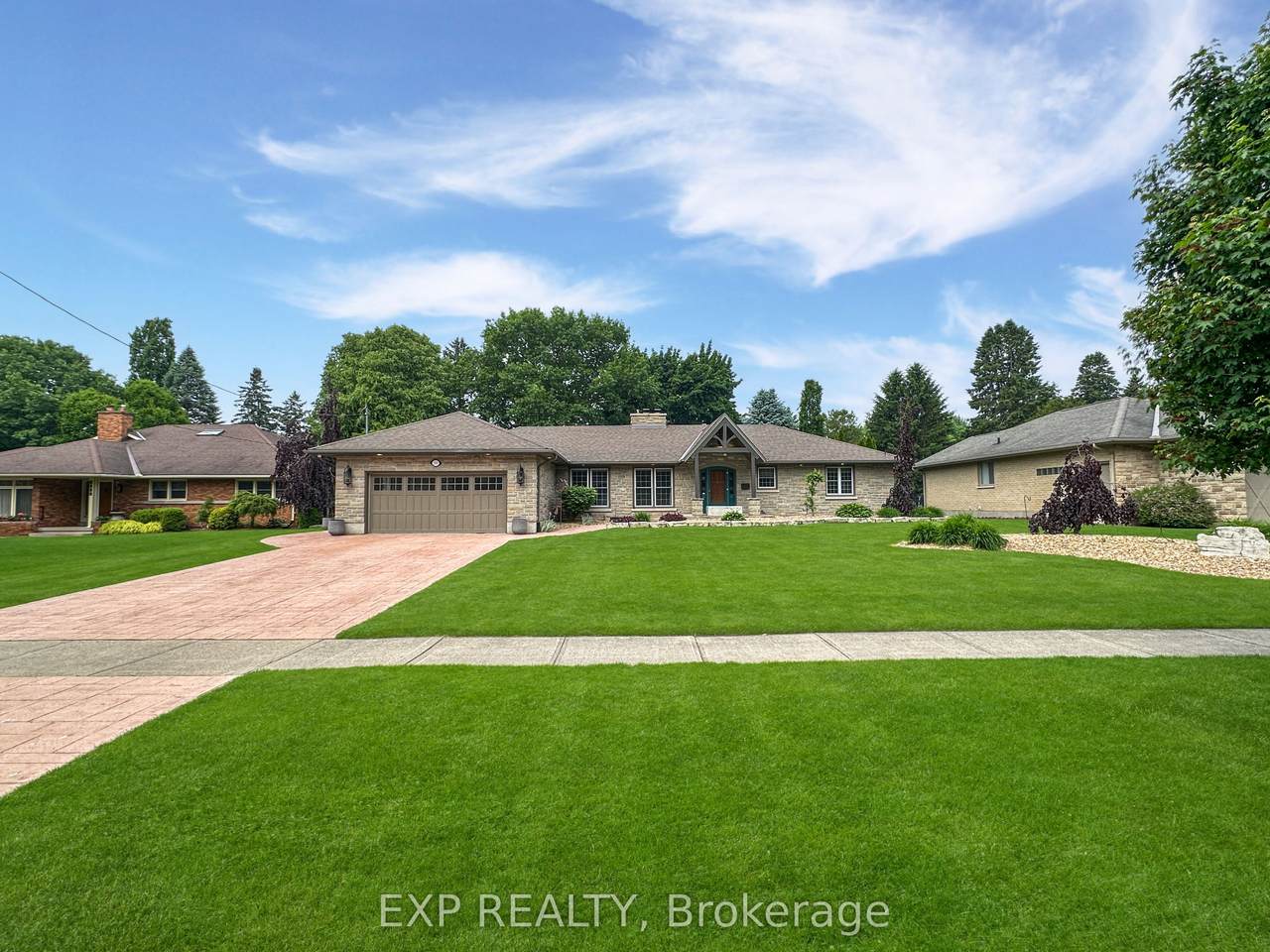 1511 Geary Avenue - Photo 1
