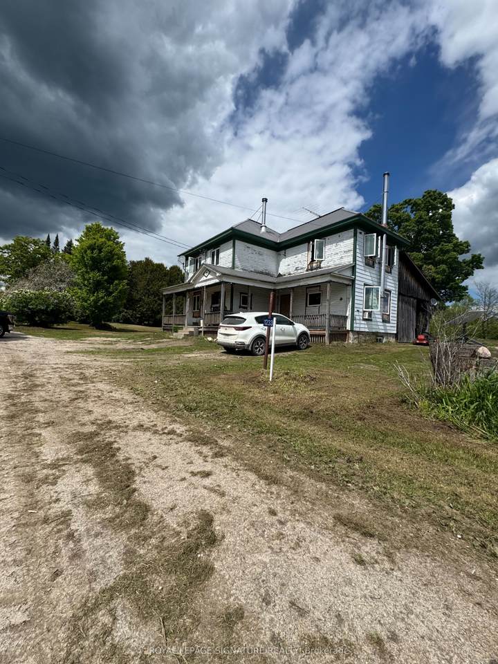 1233 Kingston Line - Photo 1