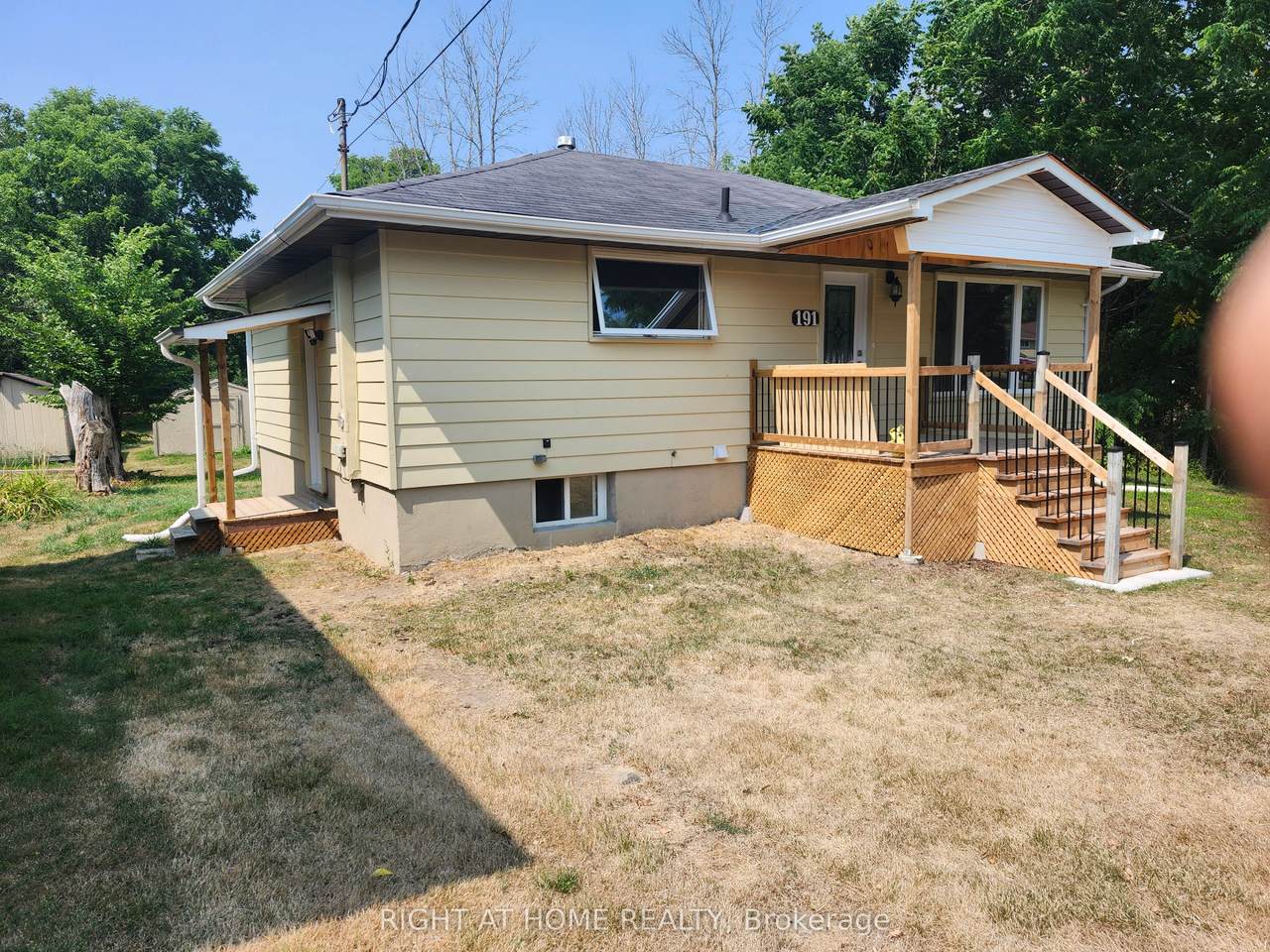 191 Brant Street - Photo 1