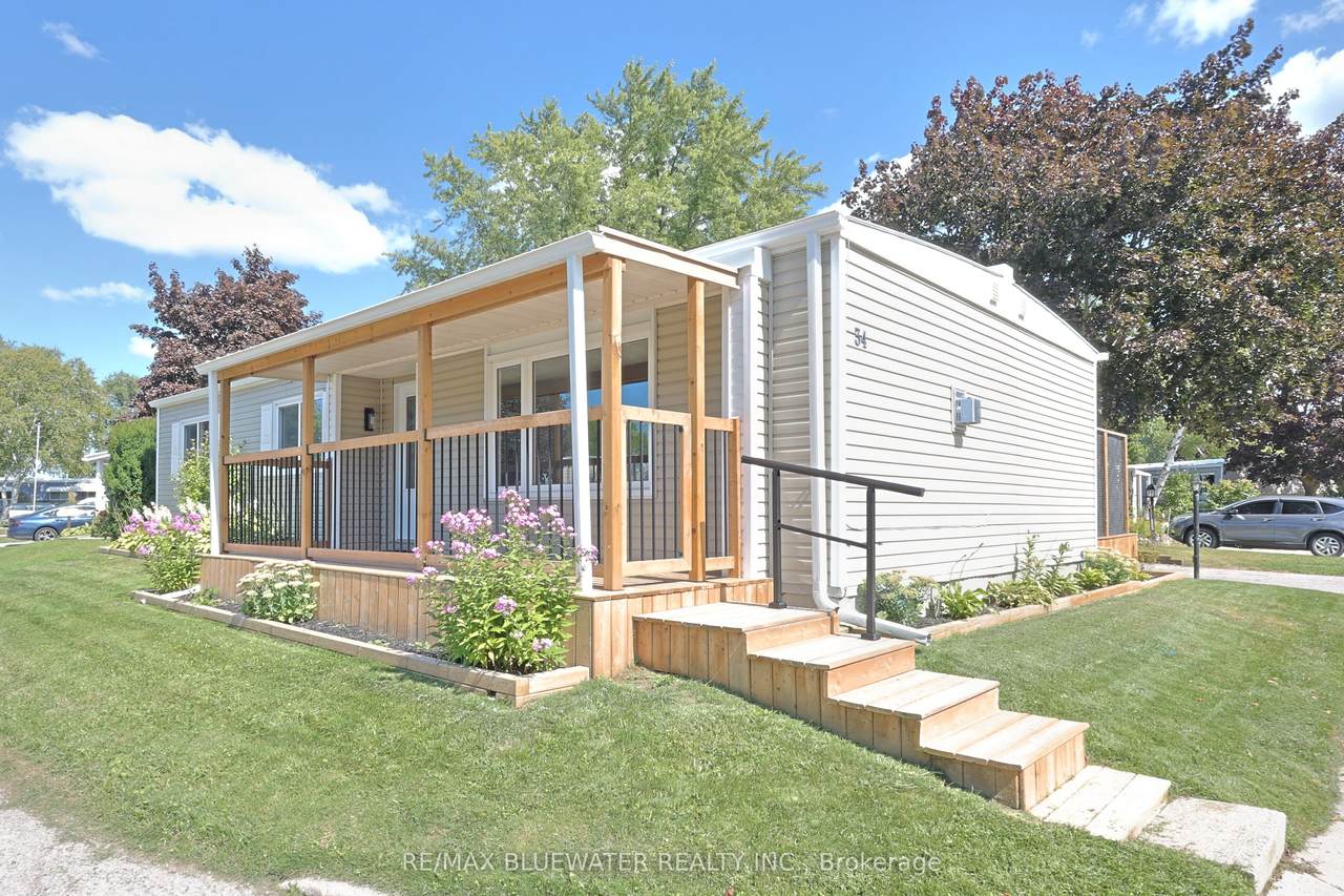 34 Pebble Beach Parkway - Photo 1