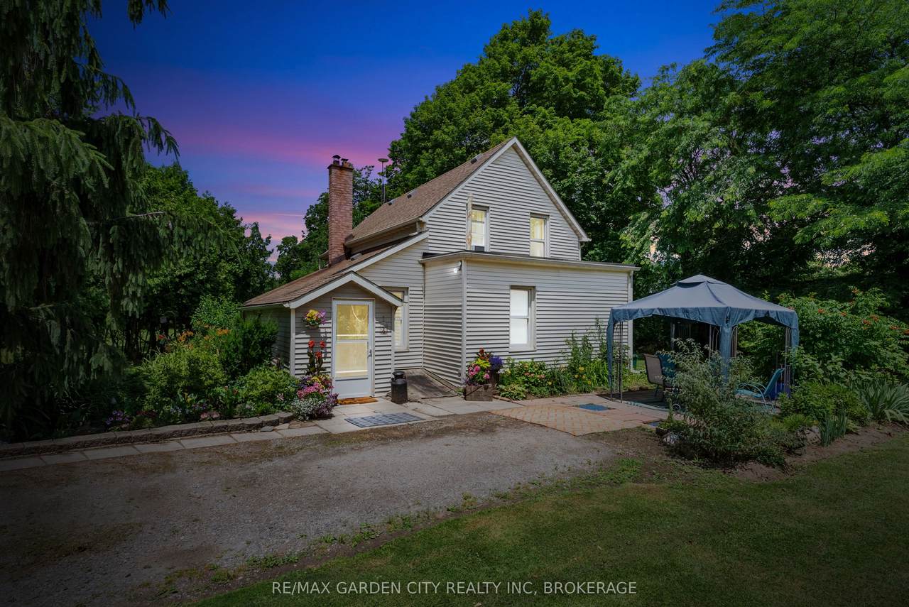 5400 North Service Road - Photo 1