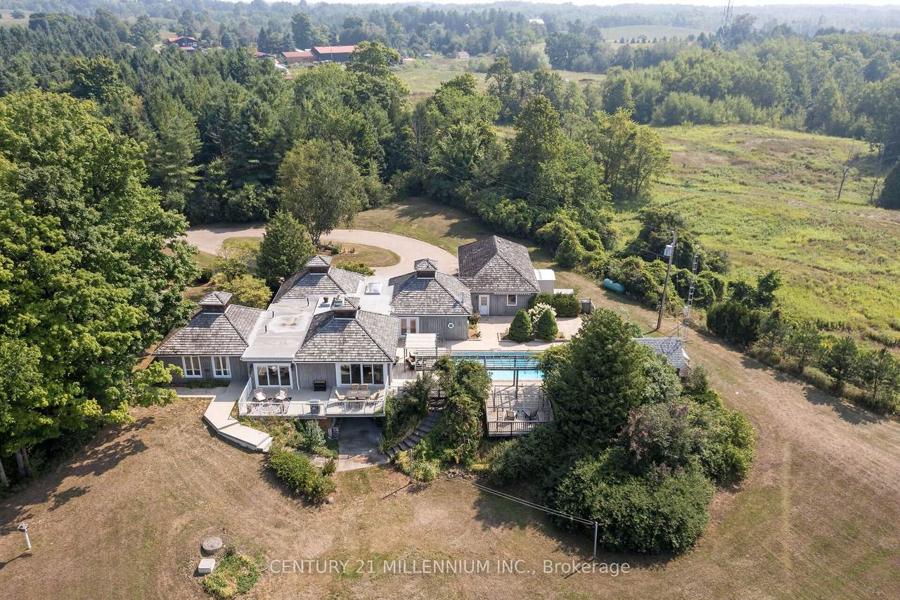 5136 Fifth Line - Photo 1