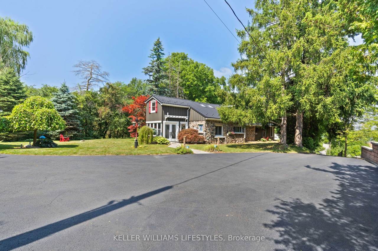 515 Jarvis Street - Photo 1