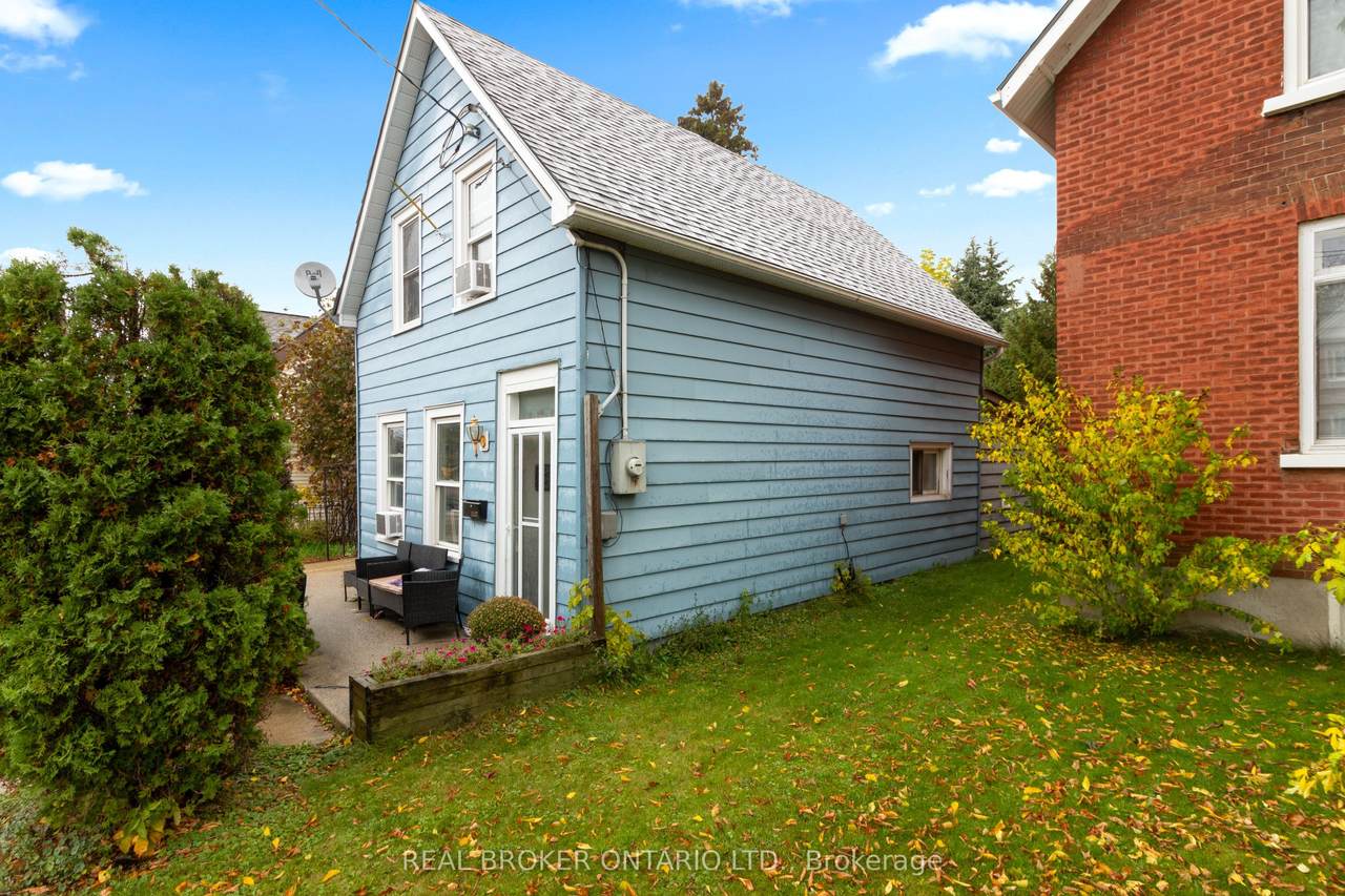 https://bt-photos.global.ssl.fastly.net/toronto/1280_boomver_1_X12485384-1.jpg
