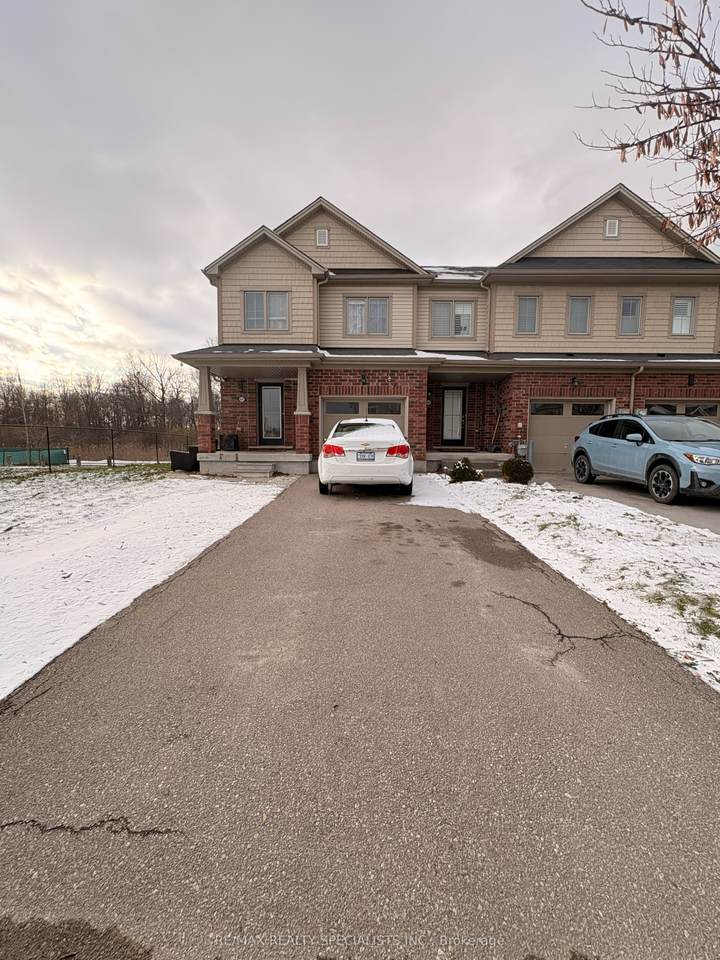 8685 Dogwood Crescent - Photo 1