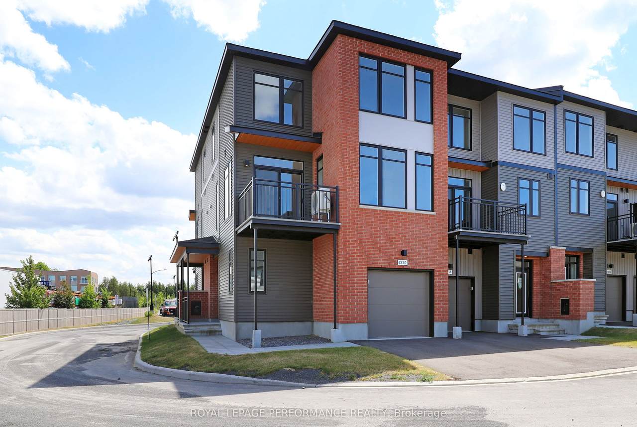 1220 Flycatcher Private - Photo 1