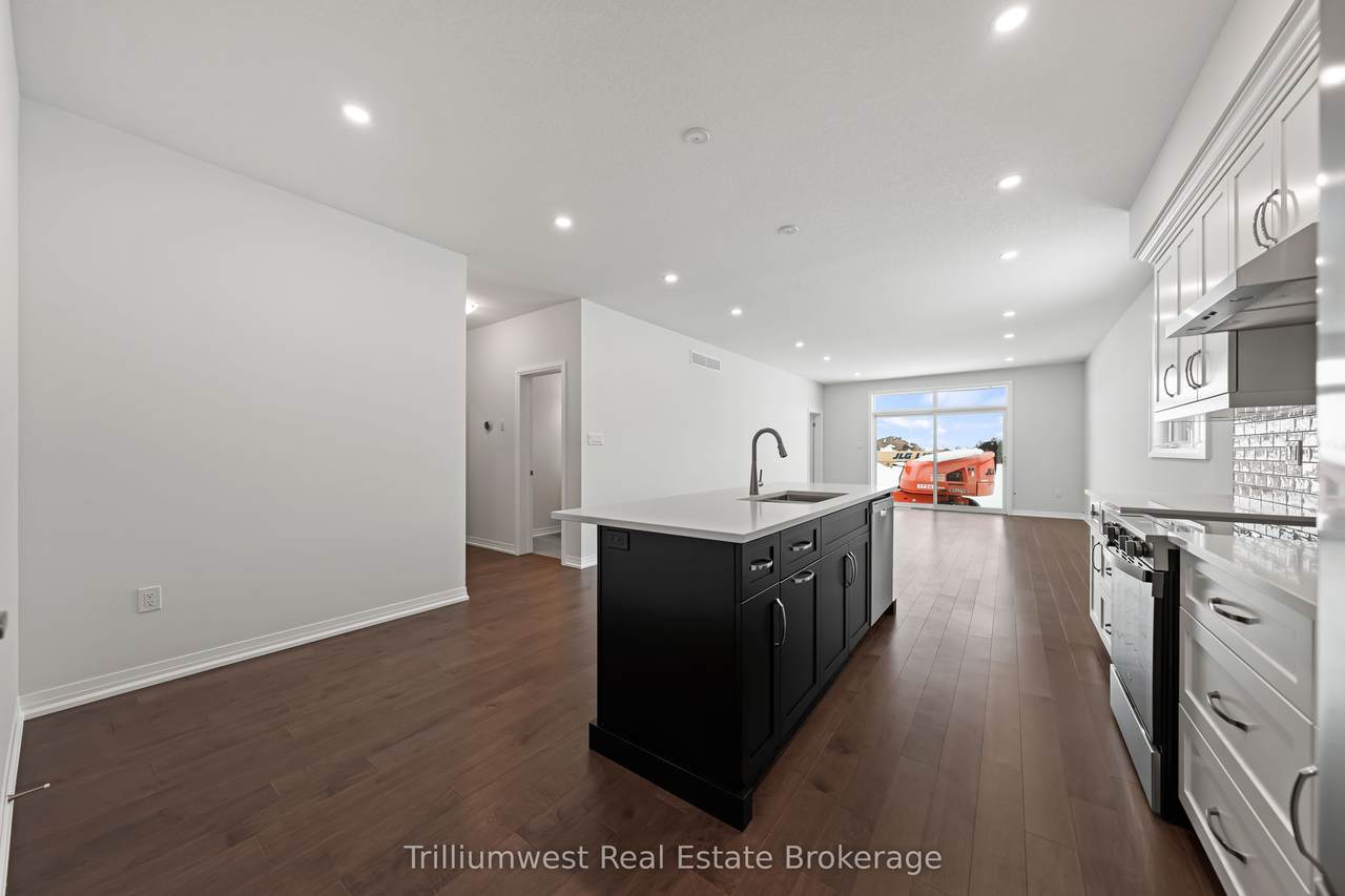 https://bt-photos.global.ssl.fastly.net/toronto/1280_boomver_1_X12680908-1.jpg