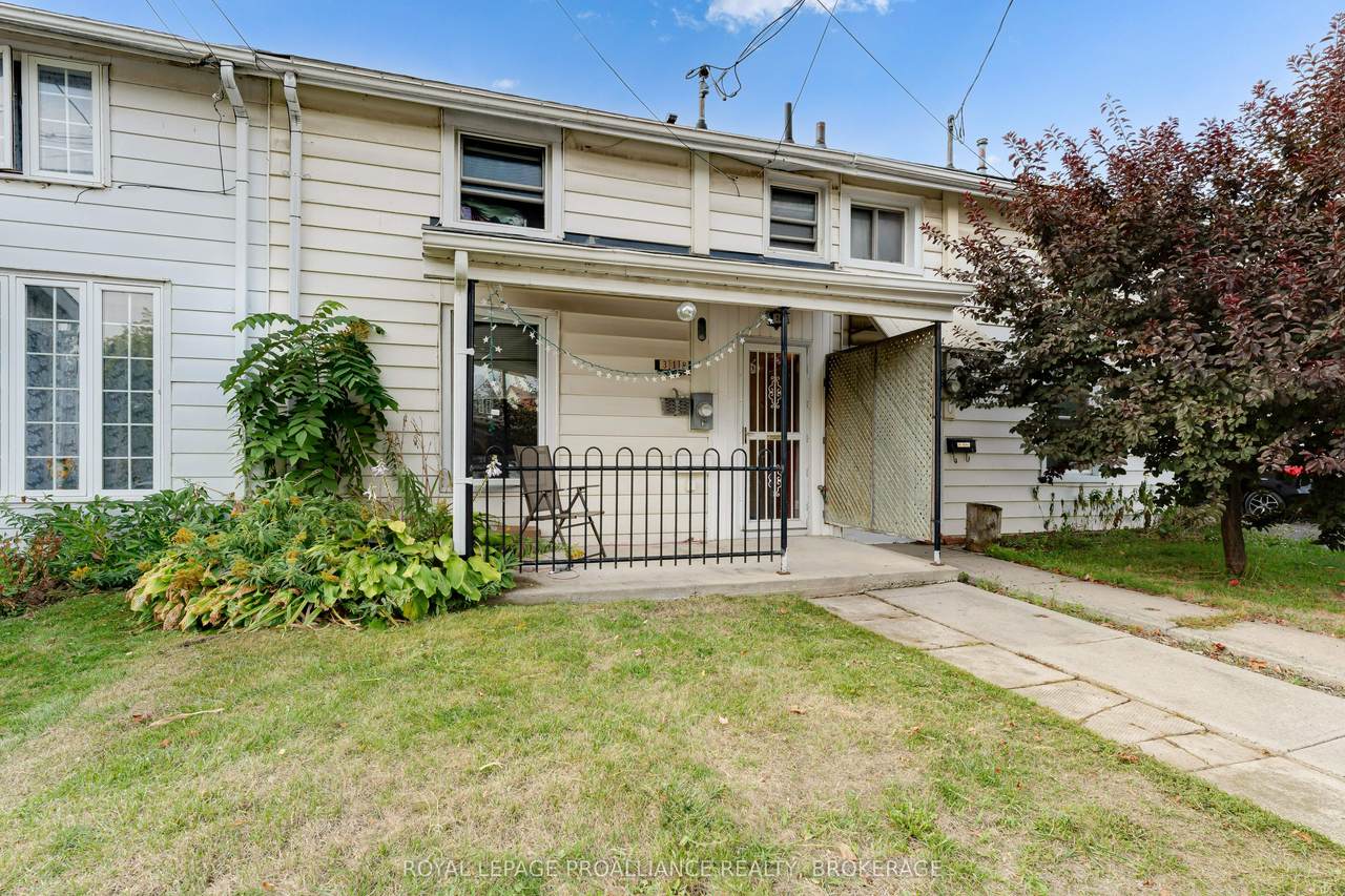 318 Sydenham Street - Photo 1