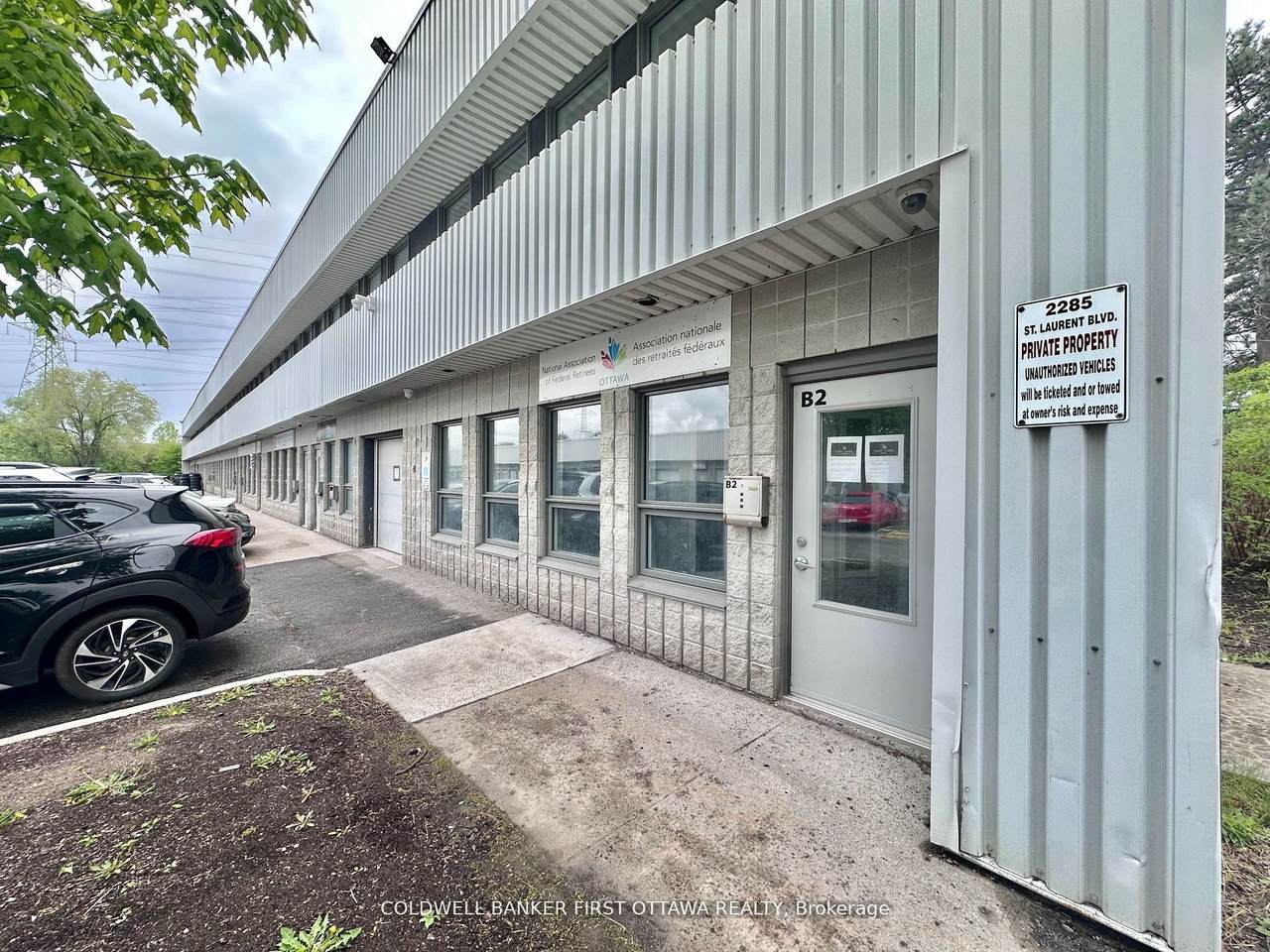 2285 St Laurent Boulevard - Photo 1
