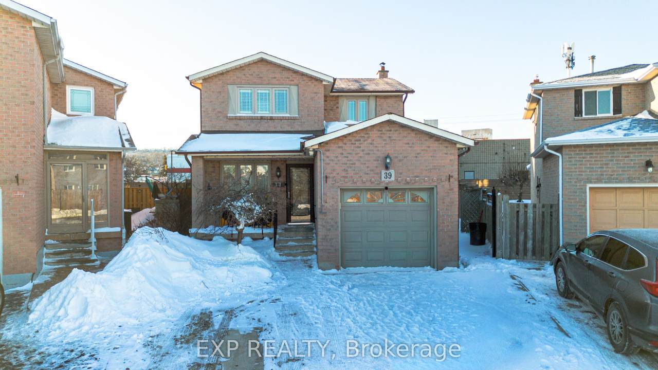 39 Regis Court - Photo 1