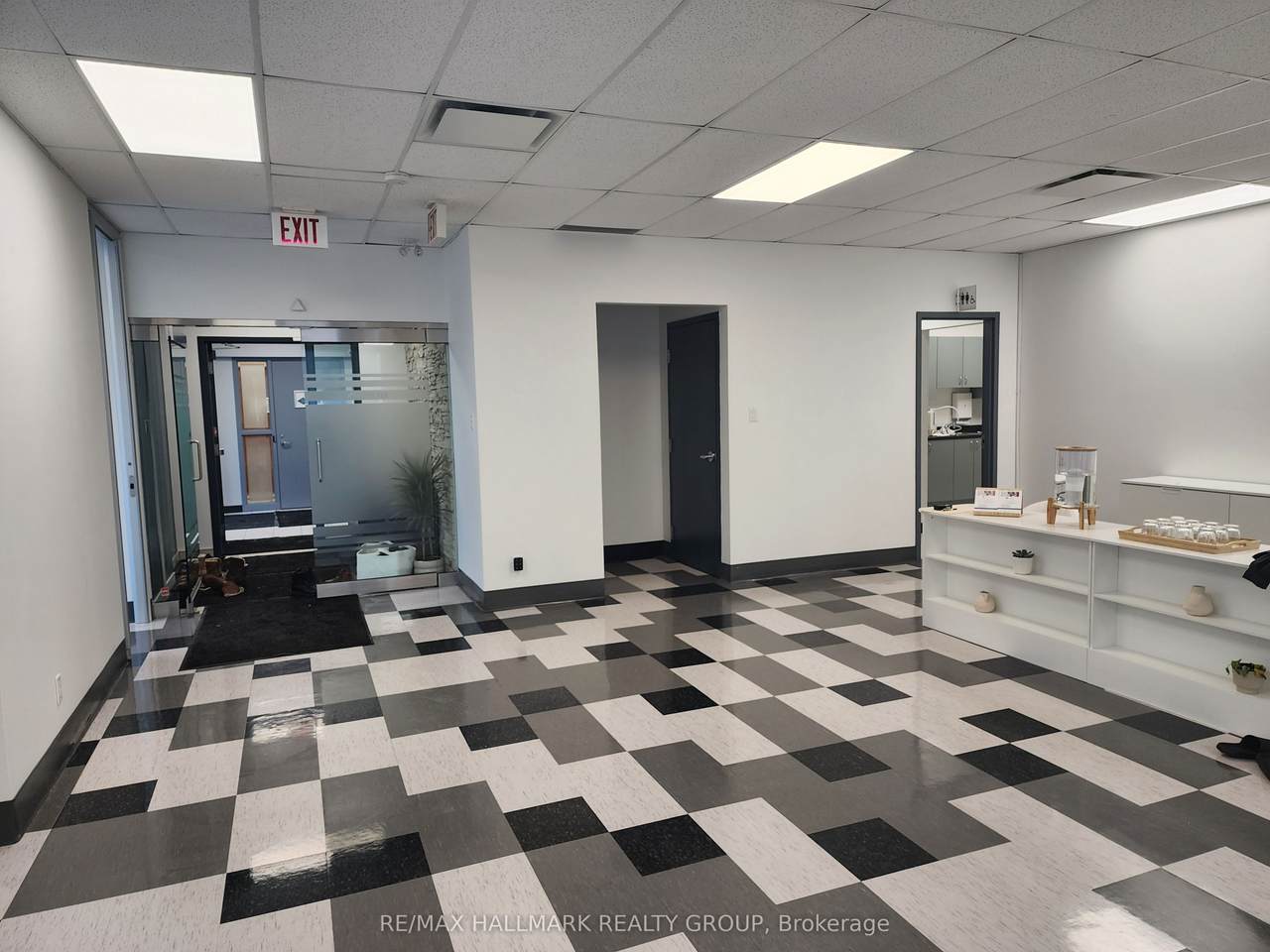 https://bt-photos.global.ssl.fastly.net/toronto/1280_boomver_1_X12795454-1.jpg
