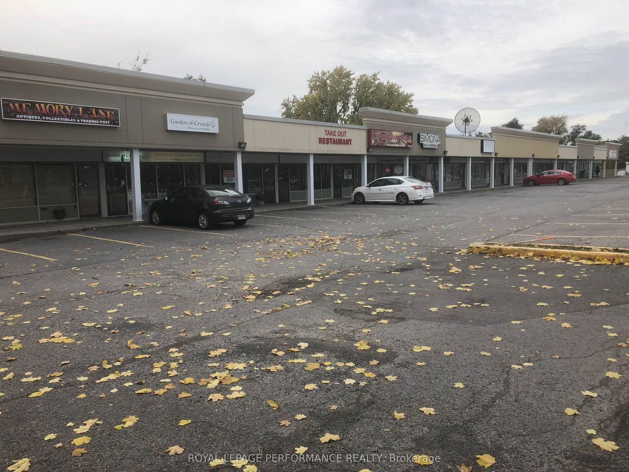 1752 Montreal Road - Photo 1