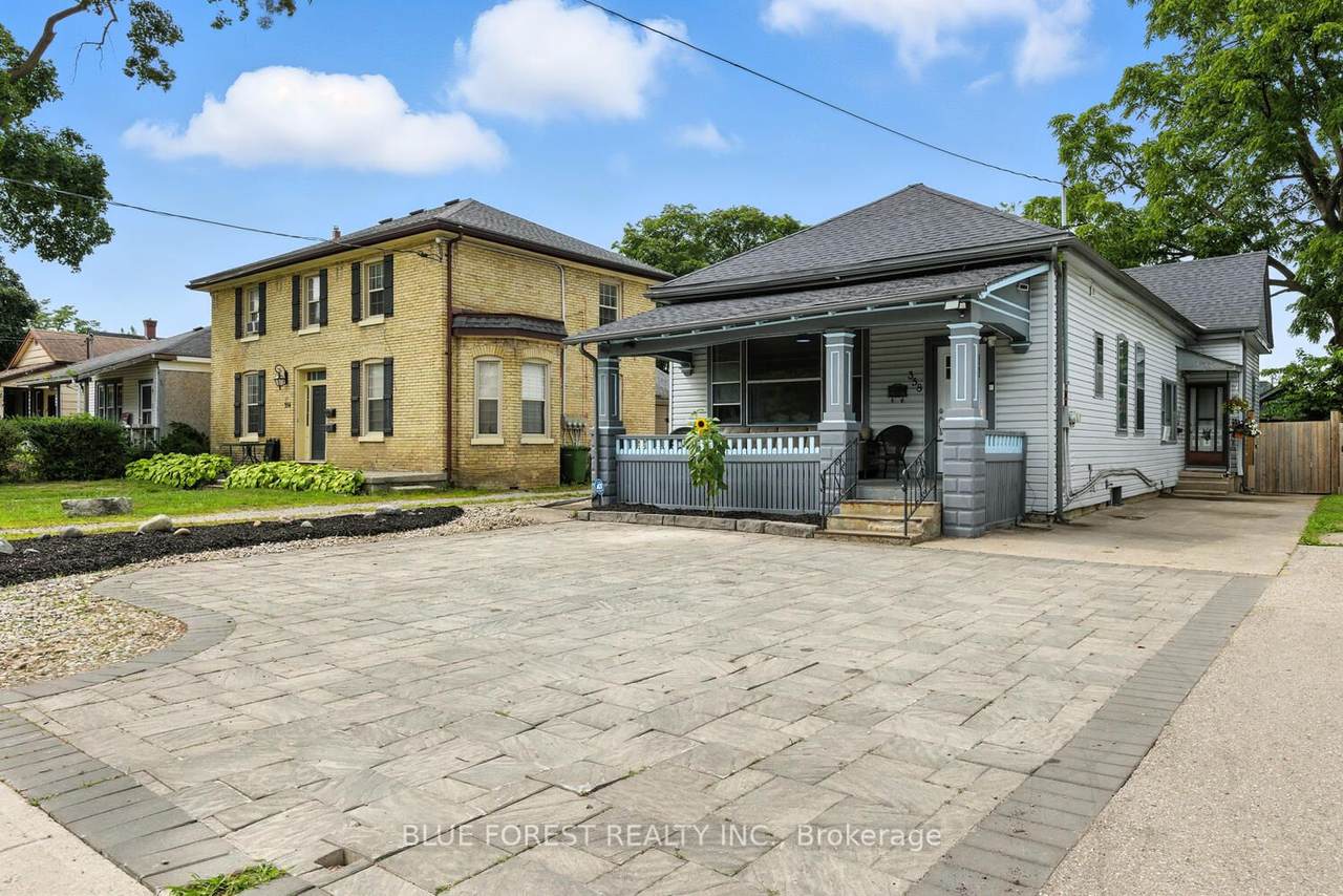 358 Simcoe Street - Photo 1