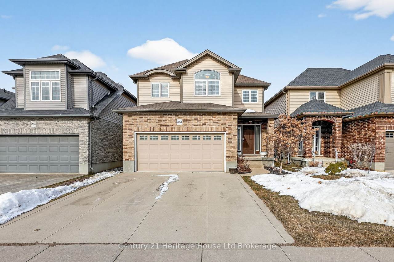 464 Champlain Avenue - Photo 1
