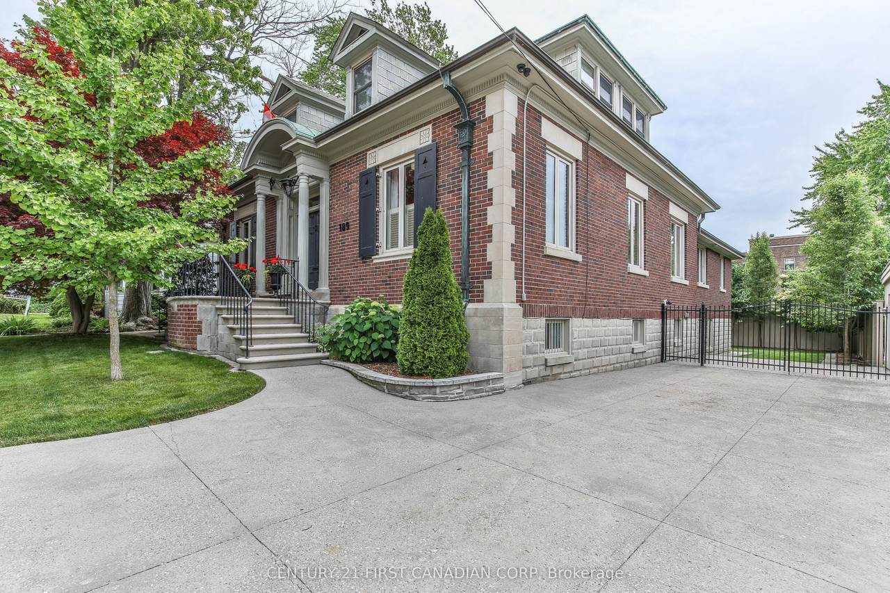 189 College Avenue - Photo 1