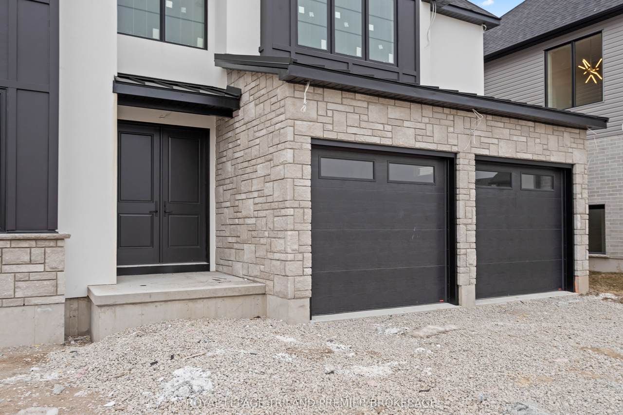 https://bt-photos.global.ssl.fastly.net/toronto/1280_boomver_1_X12852336-1.jpg