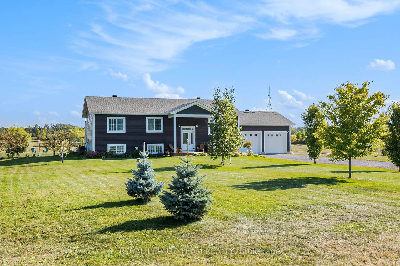 1503 Hyndman Road - Photo 1