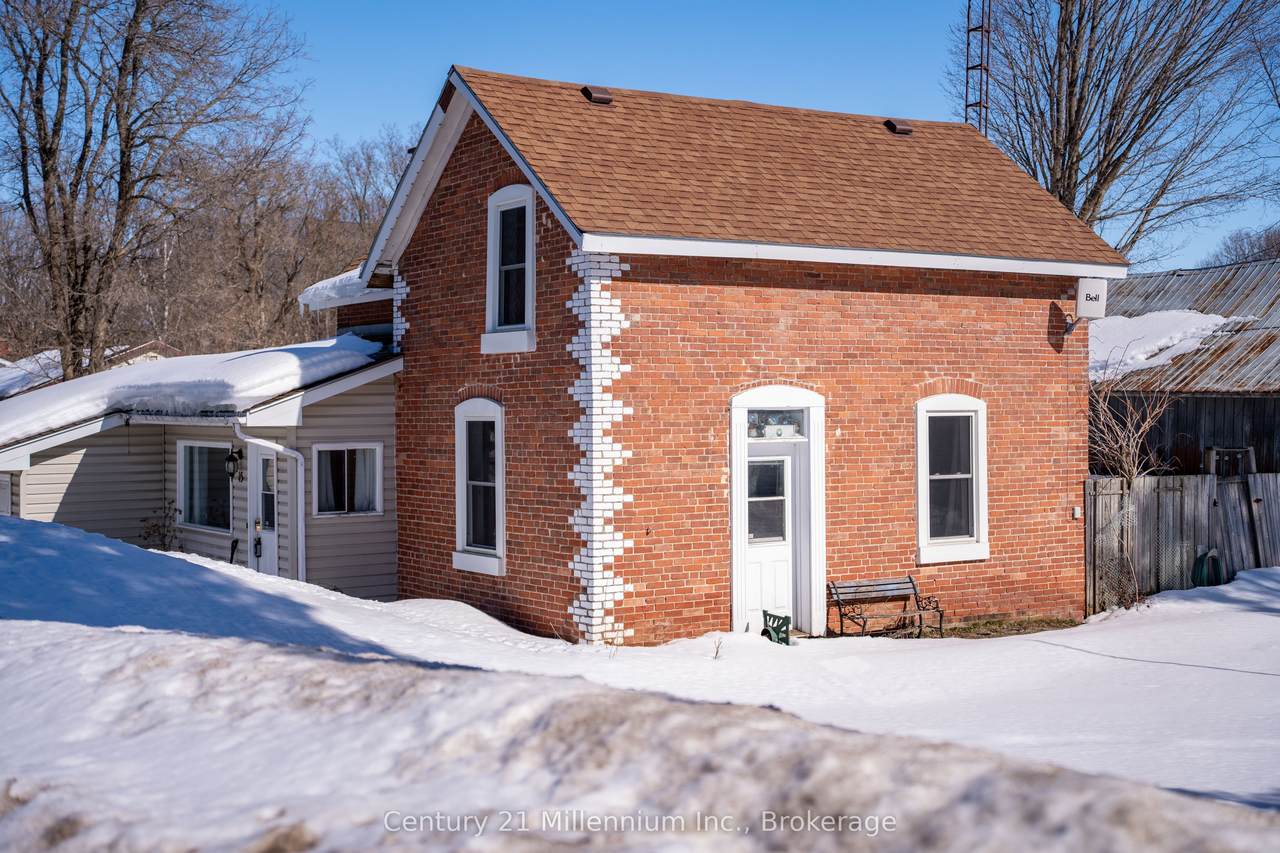 15 Ellen Street - Photo 1