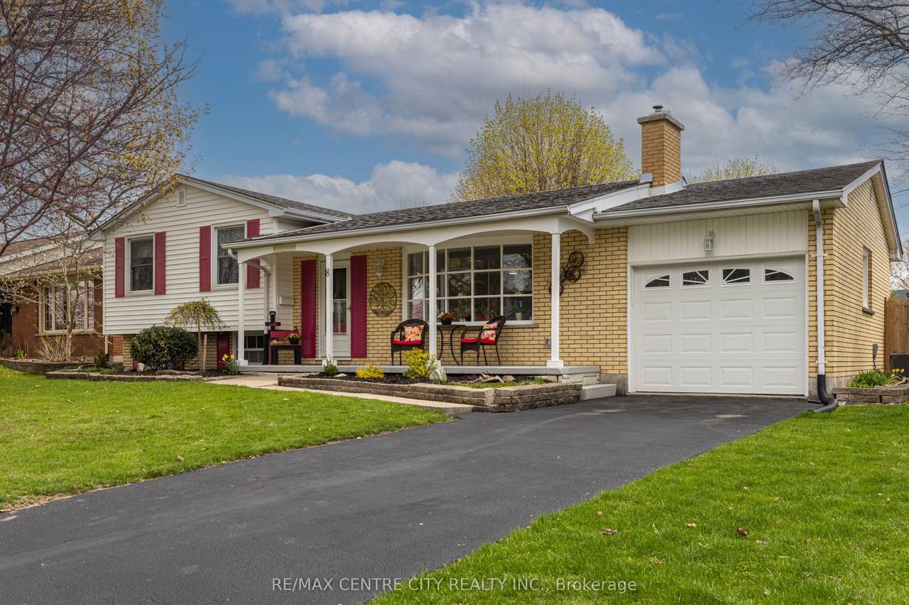 8 Parkview Drive - Photo 1