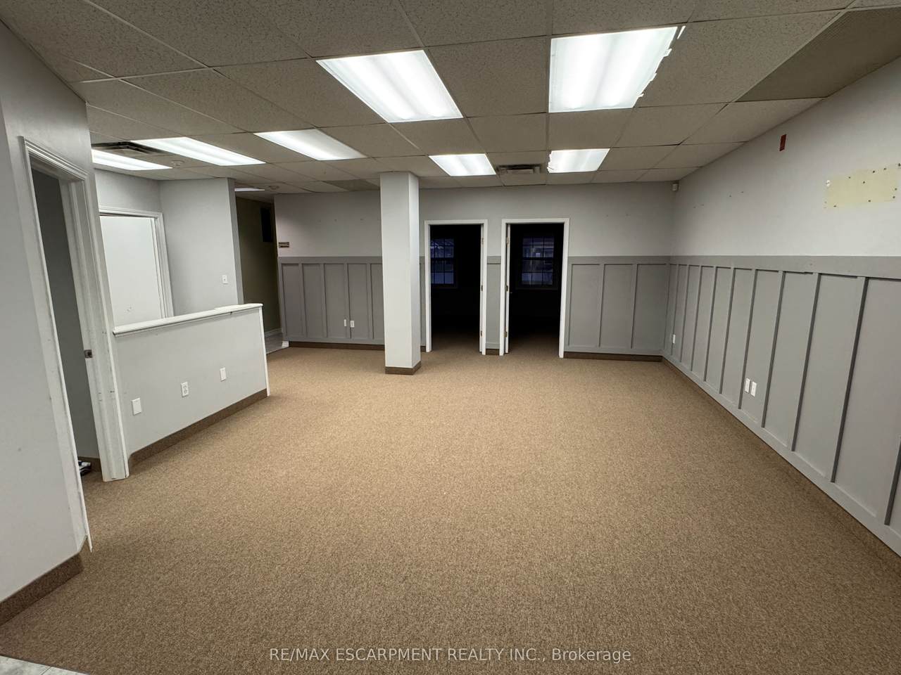 4100 Victoria Avenue - Photo 1