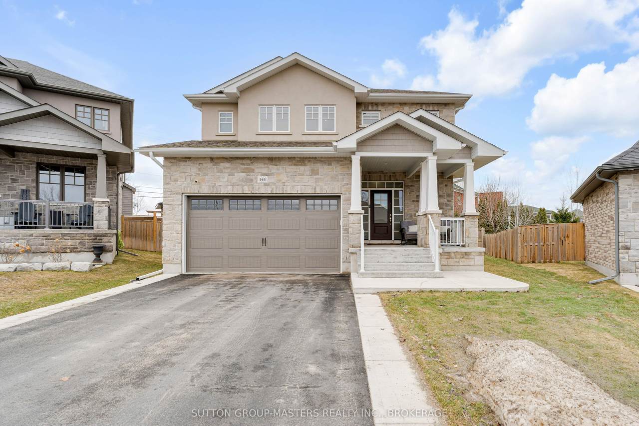 262 Pauline Tom Avenue - Photo 1