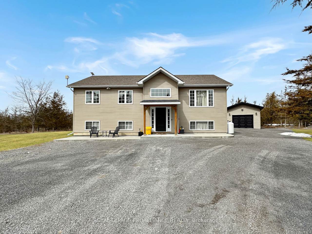 2073 Shannon Road - Photo 1