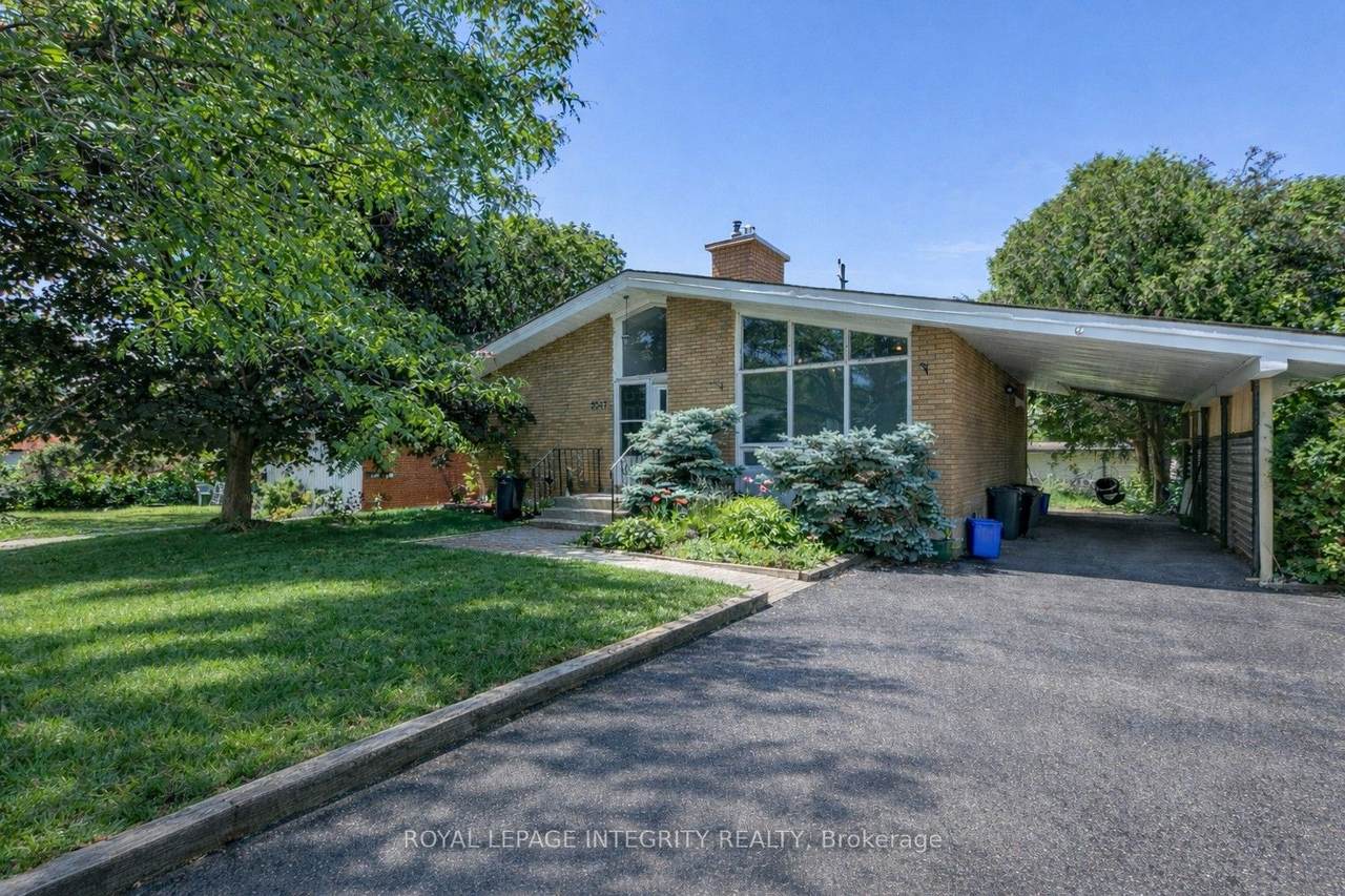 https://bt-photos.global.ssl.fastly.net/toronto/1280_boomver_1_X12951578-1.jpg